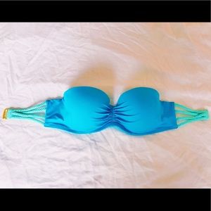 VIctoria’s Secret bikini top